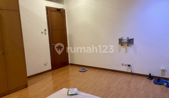 Nusa Loka BSD House Renovated 180 M2 SHM 1.5 LT 2