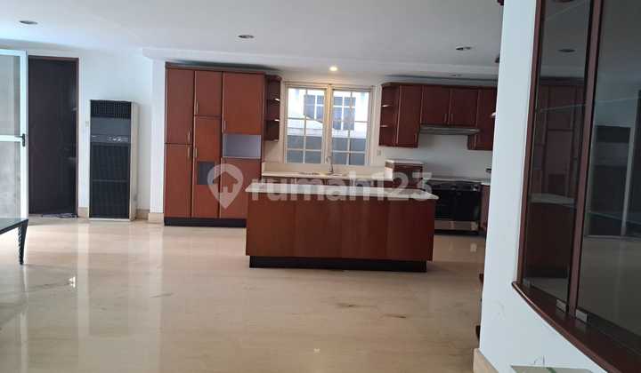 Beverly Golf Estate, Lippo Karawaci, Tangerang