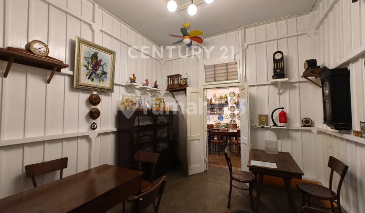 Rumah Klasik Cocok untuk Tempat Usaha di Kwitang Jakarta S9356 Rumah Klasik Cocok untuk Tempat Usaha di Kwitang Jakarta S9356
