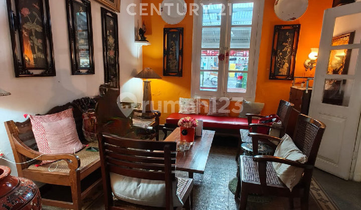 Classic House Suitable for Business Place in Kwitang Jakarta S9356 2