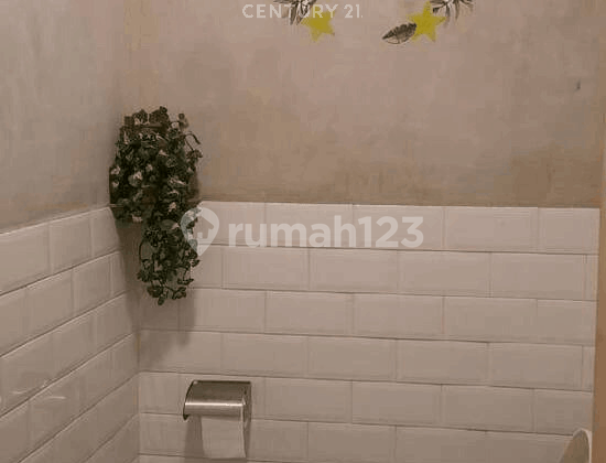 Shared Business Space at Strategic Pulomas Location R1622 2