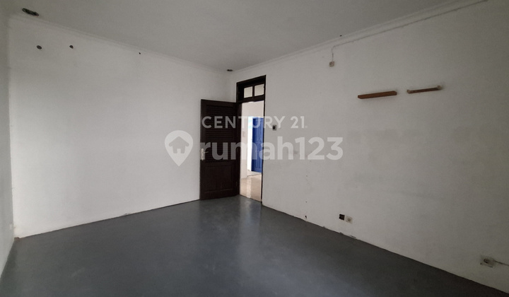 3-Story House for Business, Strategic Location in Rawamangun S9308 2