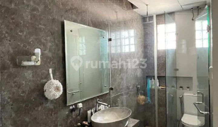 For Sale: House and 3 Shops with Cool Breeze in Kp Batuhulung, Bogor S9371 2