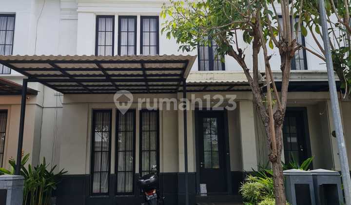 Disewakan Rumah Bagus Terawat Dian Istana