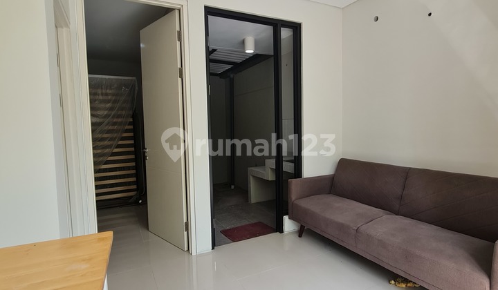 Dijual Rumah Citraland Northwest Bagus Terawat Furnished 2