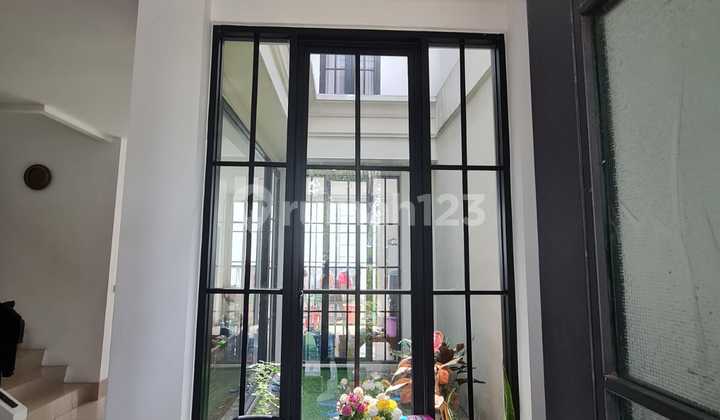 Disewakan Rumah Bagus Terawat Dian Istana 2