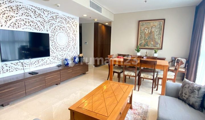Bagus Ciputra World2 Kuningan Jakarta Selatan 2BR+1 Furnished OK 2