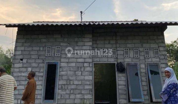 Dijual cepat BU Tanah lokasi strategis di Mejoyolosari, Gudo, Jombang 1072 m² SHM 2