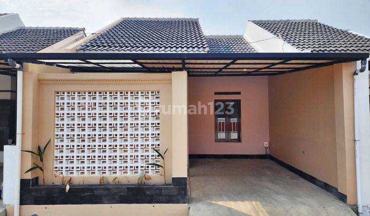 menjual rumah minimalis modern bebas banjir dan tempat strategis  1