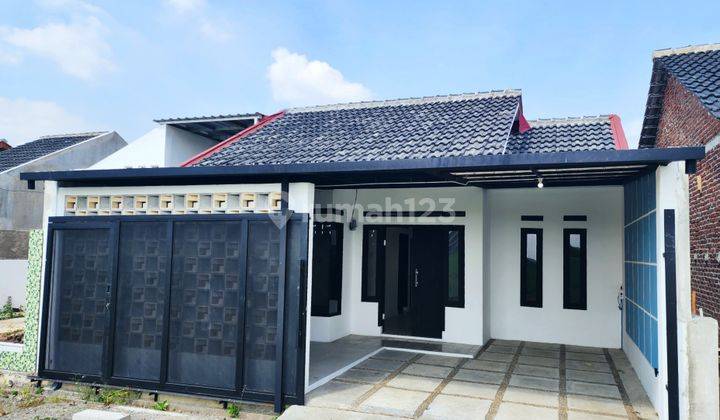 Rumah minimalis modern dekat area perkotaan bebas banjir dan aman 2