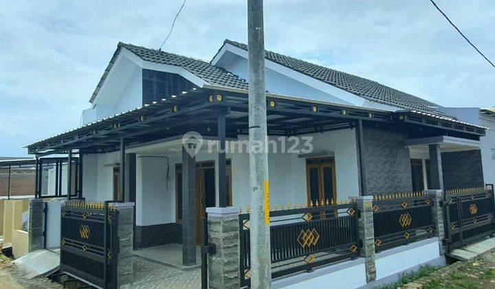 Di jual rumah murah minimalis modern bebas banjir di bandung  1