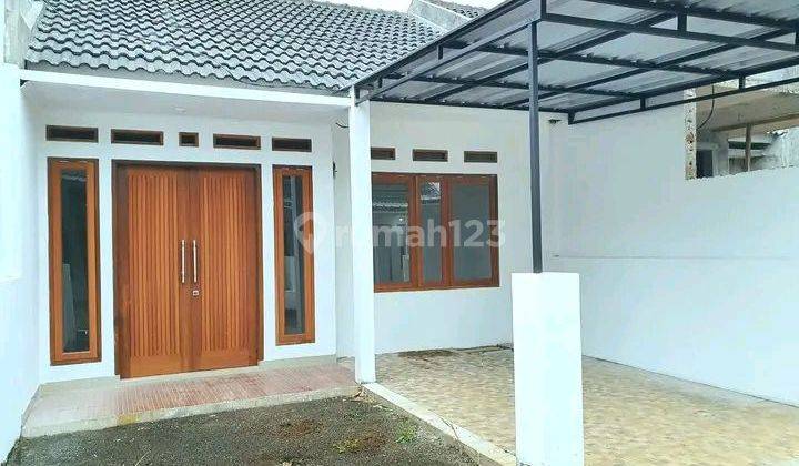 Jual Rumah minimalis modern bebas banjir dibandung 2