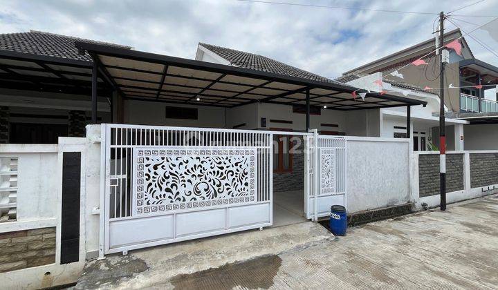 Jual Rumah Minimalis Modern Bebas Banjir Dibandung 1