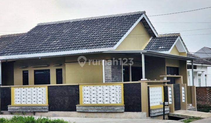 Jual Rumah Minimalis Modern Bebas Banjir Dibandung 1