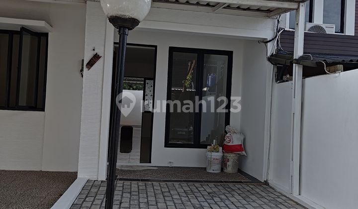 For Sale Newly Renovated Ready to Occupy House with Large Land in Serua, Tangsel 2