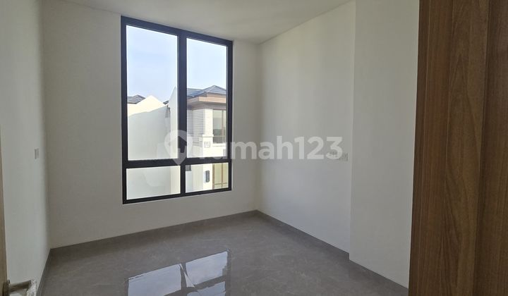 Dijual Rumah Hoek Murah Dekat Tol Cikupa 2