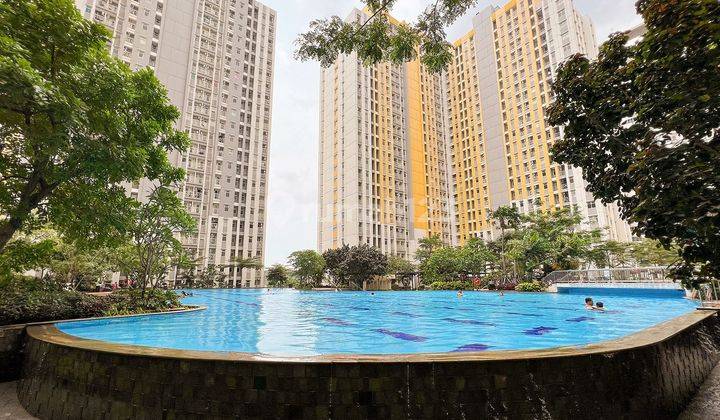 Apartemen Summarecon Bekasi - Springlake 1