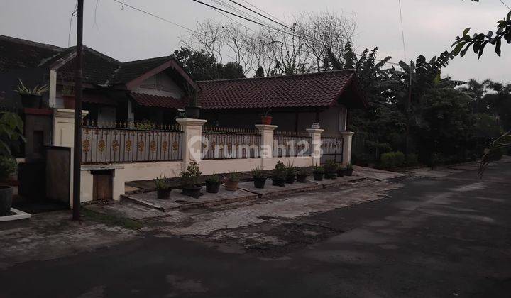 Rumah dengan luas tanah 709m² Jakapermai, Bekasi barat 2