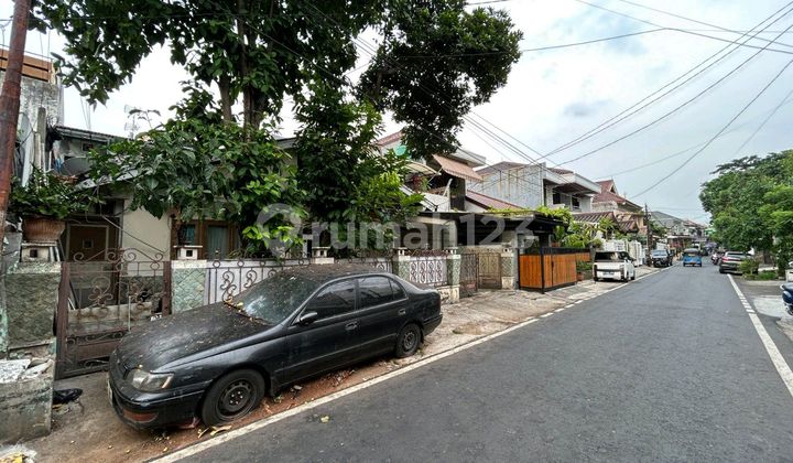 Old House Jalan 3 Cars Near Eco Park