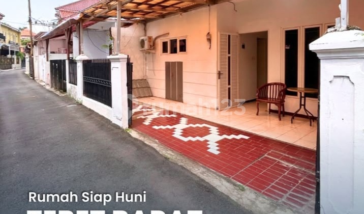 Ready-to-Occupy House on a 1-Car Road, Near a 2-Car Road, Safe, Comfortable, and Quiet Neighborhood.