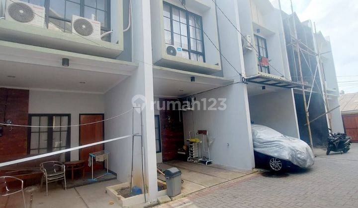 Rumah Dijual Di Pancoran Mas Lokasi Strategis 5 Menit Ke Stasiun  1