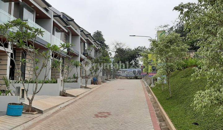 Rumah 2 Lantai Di Dekat Stasiun Sudimara Bintaro  2