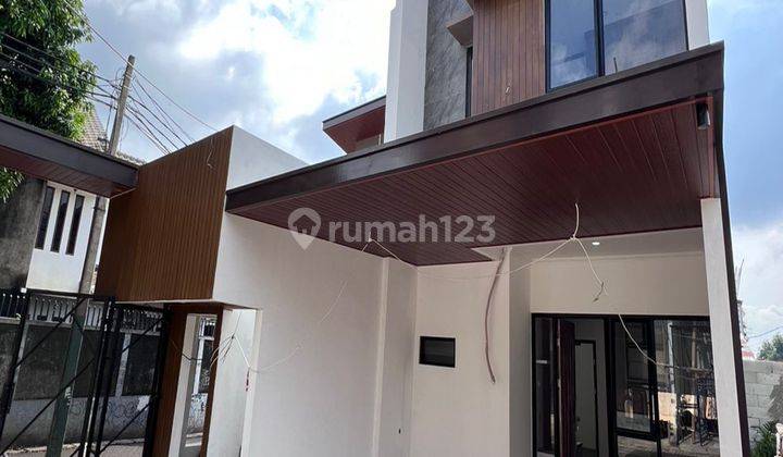 Rumah Dijual Siap Huni Dalam Cluster 15 Menit Dari Stasiun Mrt  1