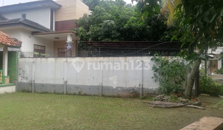 Rumah 2 lantai di Villa Bintaro Regency 2