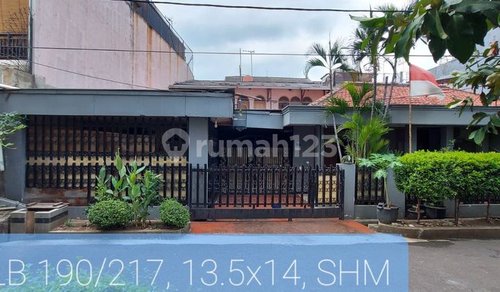 Rumah 2 Lantai Kompeks Depkeu - Rawamangun