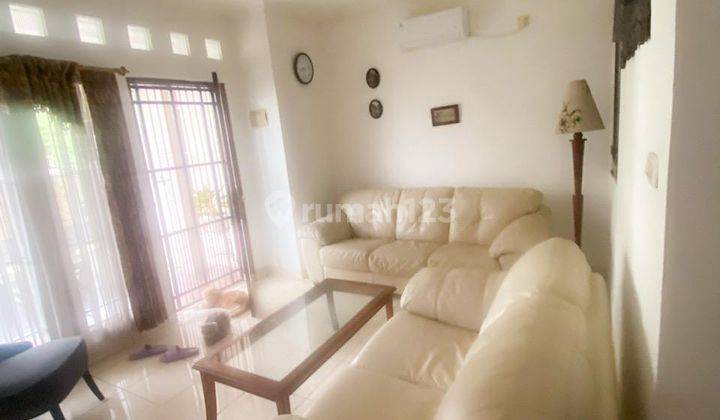 ruang tamu dijual rumah taman shangrila indah