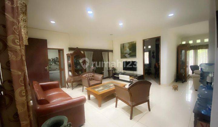 ruang keluarga dijual rumah taman shangrila indah