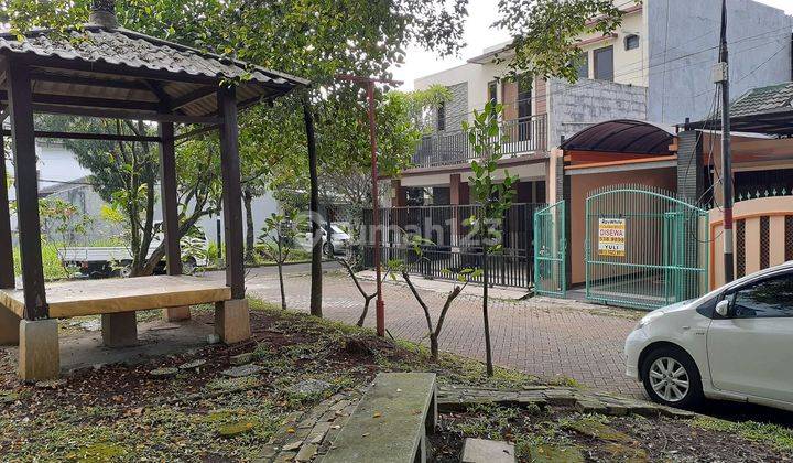Di Sewakan Rumah 1.5 Lantai 3 Kamar Kencana Loka Bsd 2