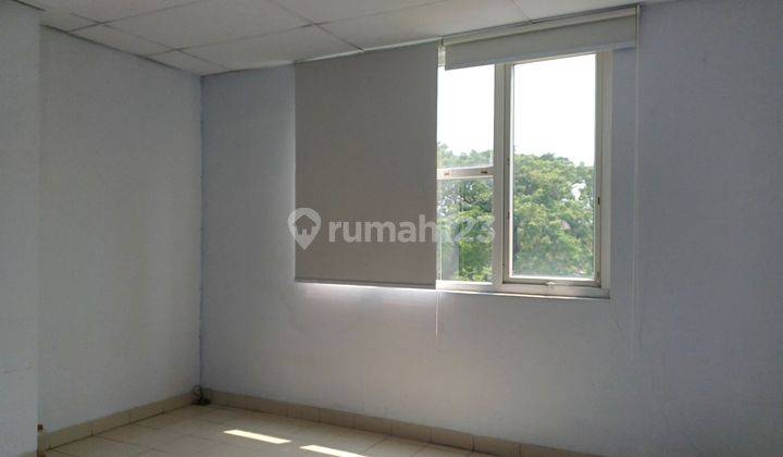 Sewa Ruko Golden Boulevard 3 lantai, Siap Pakai  2