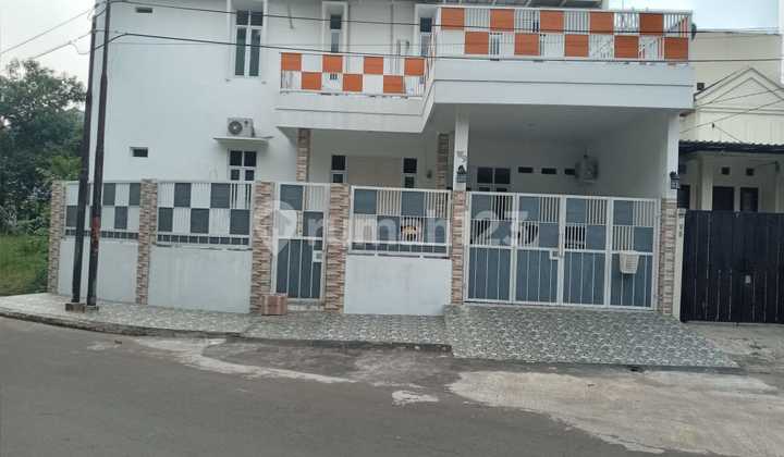 For Sale at Kencana Loka 12.5, Ready to Live In Near Rawabuntu Station BSD 2