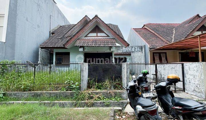 RUMAH TUA HITUNG TANAH DALAM KOMPLEK GIRILOKA BSD CITY, TAMGERANG SELATAN #CHWW 1