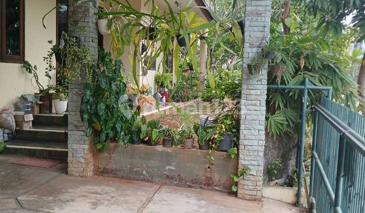 Rumah Siap Huni di kawasan  Bintaro Jakarta selatan  2