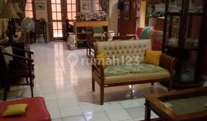 Rumah Pinggir Jalan di Permata Pamulang, Tangerang Selatan 2