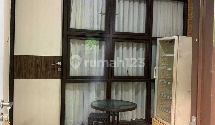 Rumah 2 Lantai + Kosan/Kontrakan - Jakarta Selatan