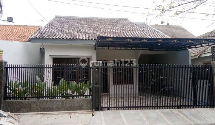 Rumah di Deplu Pondok Aren 1