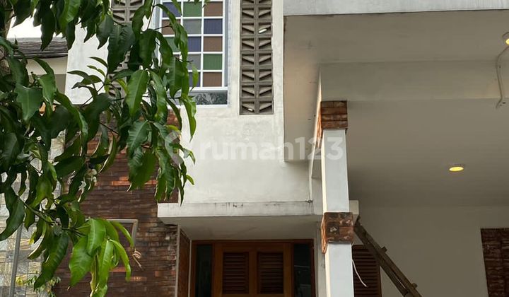 Rumah dijual Bintaro Sektor 9