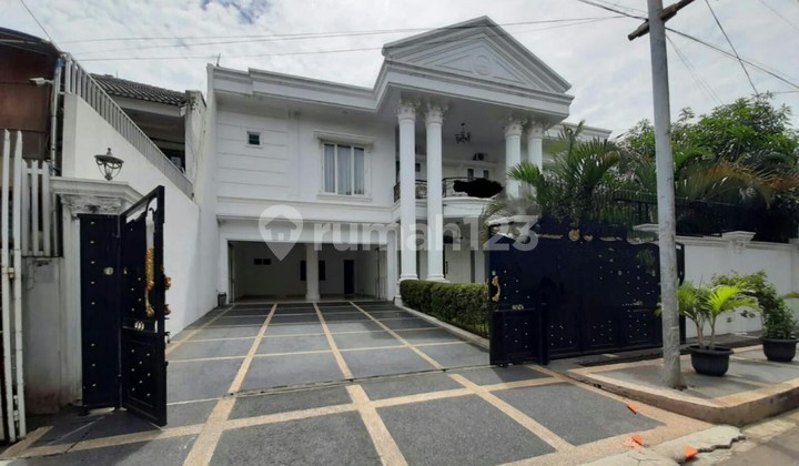 House for Sale Around Tebet, South Jakarta 2