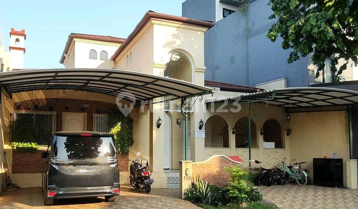 Rumah Dijual Bintaro Sektor 9