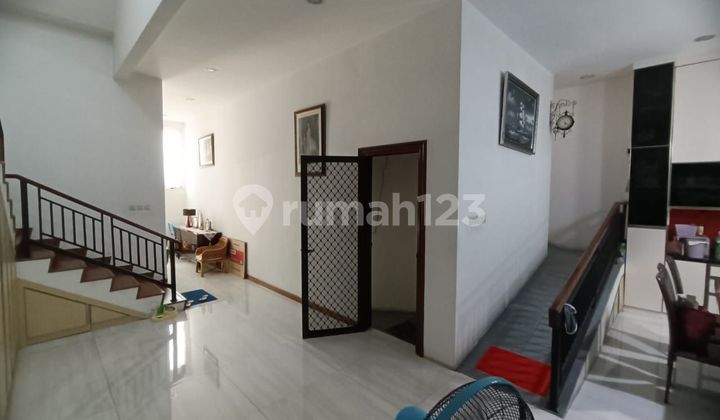 Dijual cepat rumah di PIK
