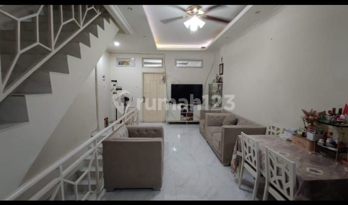 Dijual cepat rumah Muara Karang