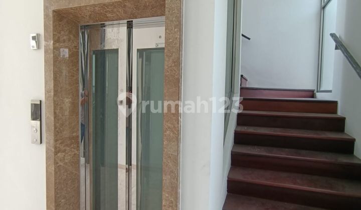 Disewa cepat rumah Golf Island 2