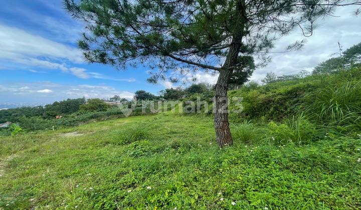 For Sale: Dago Pakar North Land Plot with City of Bandung View