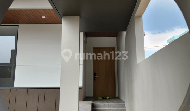 Dijual Rumah Baru Modern Minimalis 2 Lantai Di Komplek Setraduta Dijual Rumah Baru Modern Minimalis 2 Lantai Di Komplek Setraduta