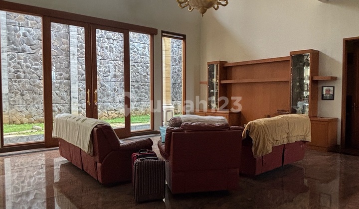 Contemporary House For Sale In Setraduta Complex 2