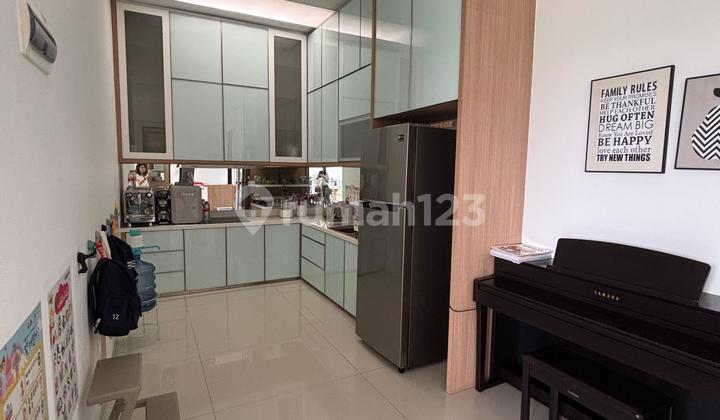Sell Luxury Modern House with Lake View in Kota Baru Parahyangan Kbp 2