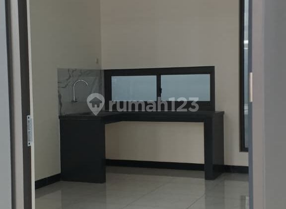 Sewa Tki5 Rumah Baru 3Kt 2Km Siap Huni Rapih